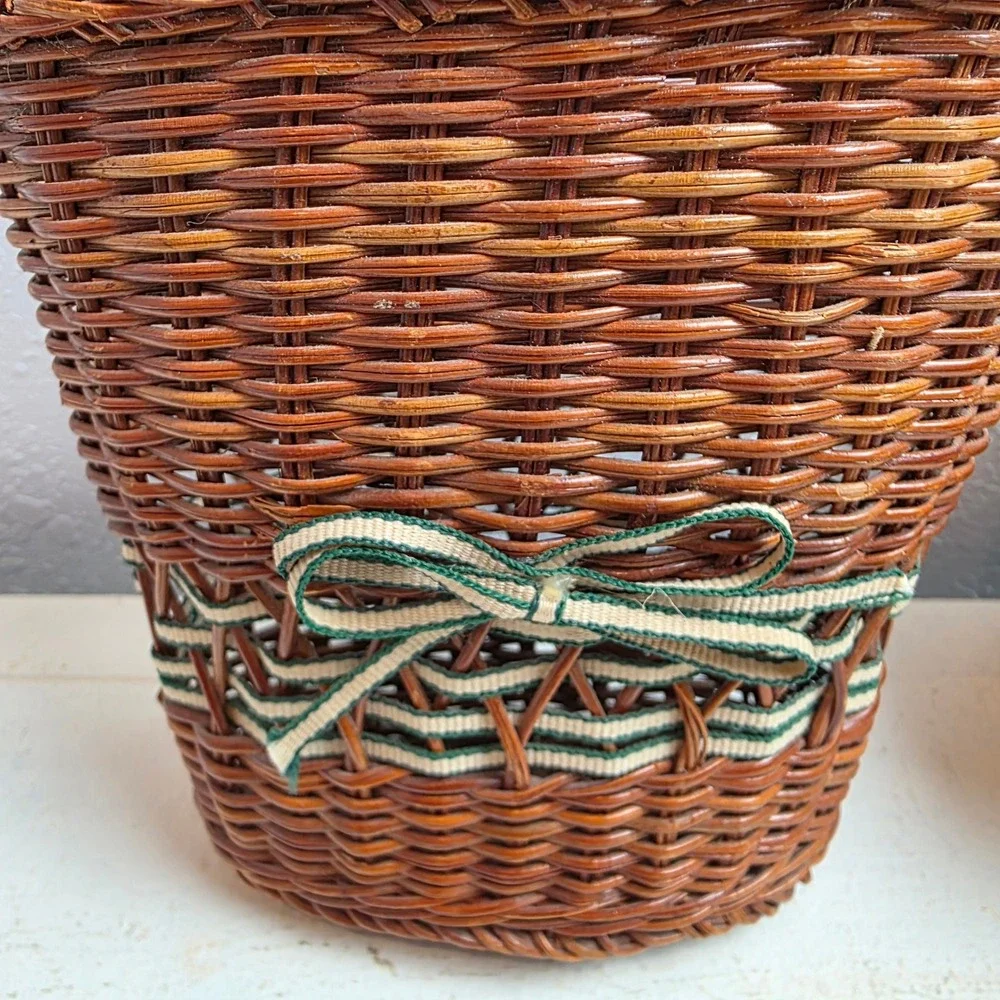 Small Basket Pair Green Bow Ribbon Wall Hanging & Tan Fabric Lined Rectangle